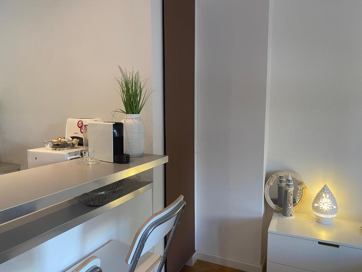 Blue Port In Ujlipotvaros With Free Parking Appartement